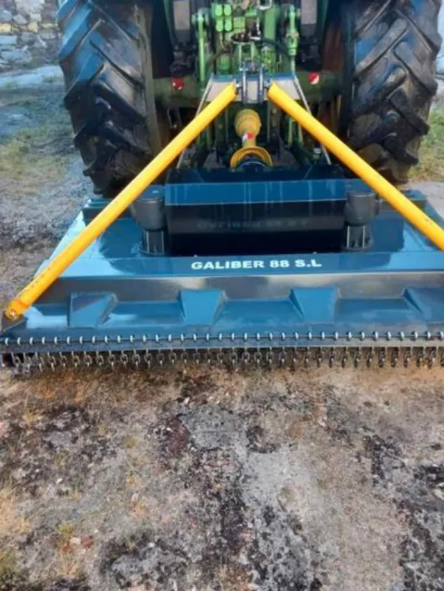 Desbrozadora 2 rotores usada