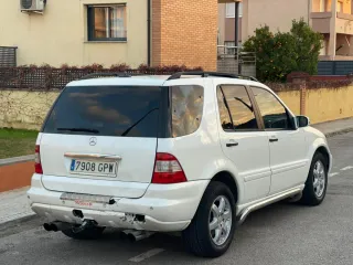 Mercedes-Benz Clase M 2005