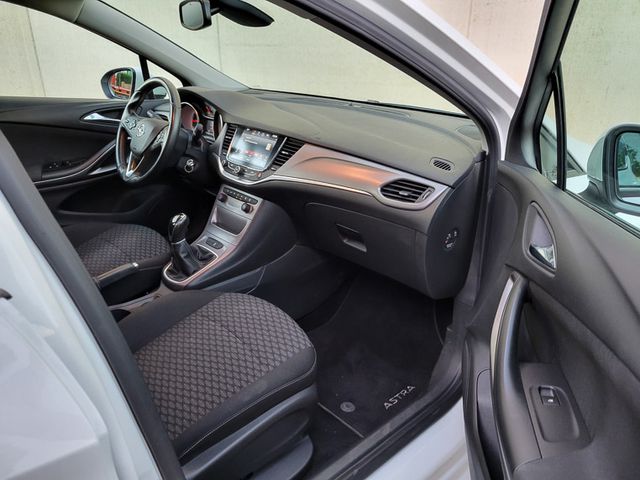 Opel Astra 1.6 CDTI diesel 110cv 5 P