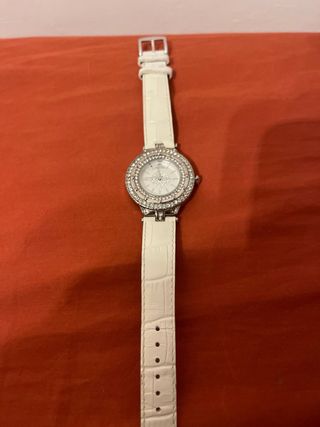 Reloj Jennifer Lopez con diamantes