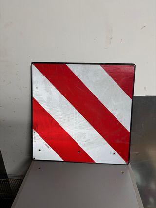 Portabicicletas Thule 3 plazas + Señal V-20