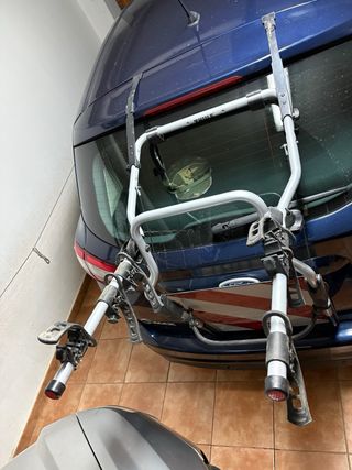 Portabicicletas Thule 3 plazas + Señal V-20