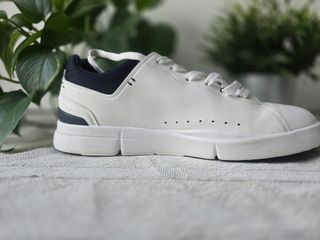 On Running The Roger Advantage Blancas