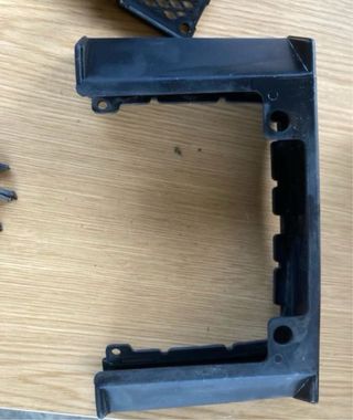 Cubre radiador protector Daelim Daystar