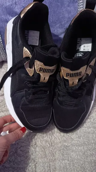 Puma Nuevas Talla 39 Negro/Dorado