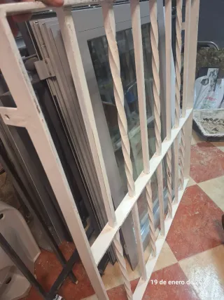 Reja de seguridad para ventana