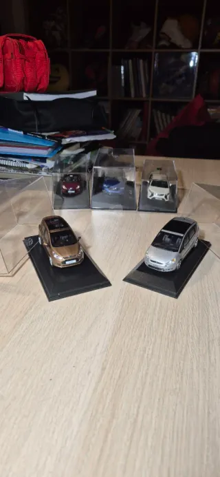Lote Miniaturas Coches Ford