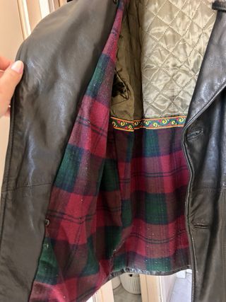 Giubbotto in pelle vintage con pelliccia