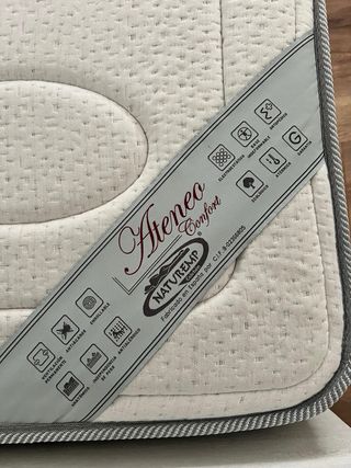 Cama individual con colchón y cajones