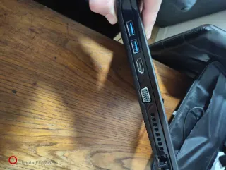 Portátil Toshiba Satellite Pro Negro procesador i3