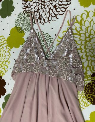 Vestido de fiesta rosa