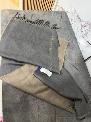 Bufanda Adolfo Domínguez Gris y Beige