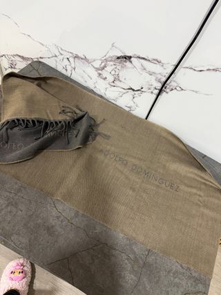 Bufanda Adolfo Domínguez Gris y Beige