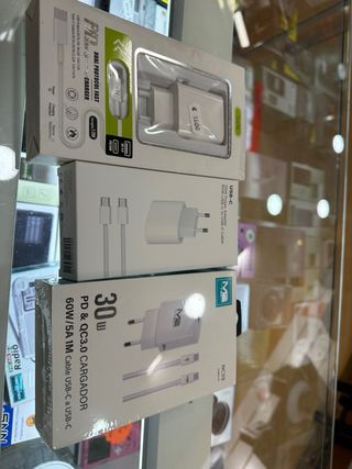 Cargador S&N USB-C Blanco 120W