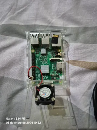 Raspberry Pi 2 B + 2 Tarjetas SD 32GB y 128GB