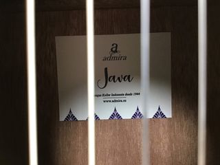 guitarra clasica admira java