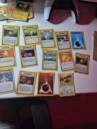 Colección Cartas Pokémon 15 cartas por 12