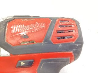 taladro a bateria milwaukee m12bpd