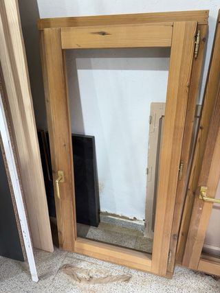 Ventanas de madera rústicas