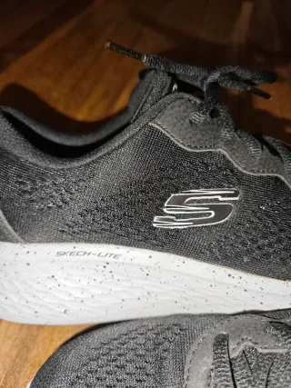 Skechers Skech-Lite Negras