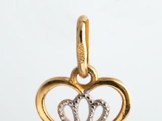 colgante oro 18k con piedra con circonita