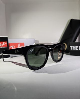 Occhiali Ray-Ban Phil Nero