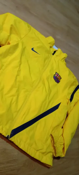 Chaqueta Barcelona Nike Amarilla niño 10/11 años