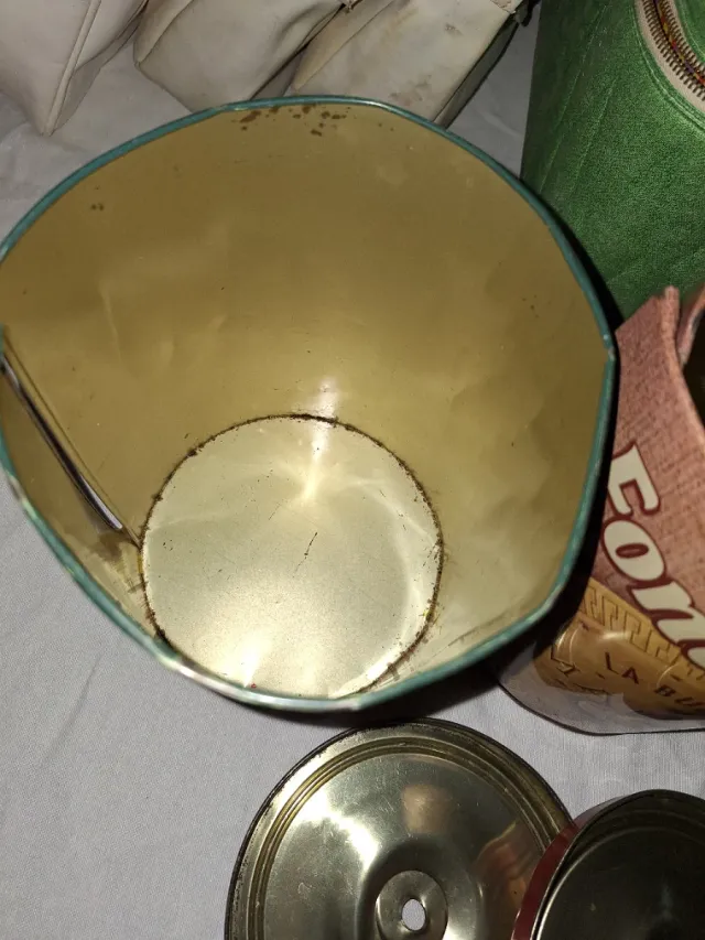 Lotto di 2 Scatole di Lattina Fontaneda