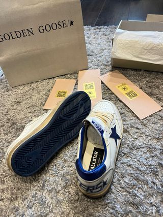 Golden Goose Sneakers Blancas y Azules