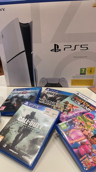 Pack PS5 + 5 Juegos + 2 Mandos