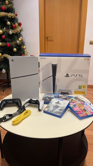 Pack PS5 + 5 Juegos + 2 Mandos