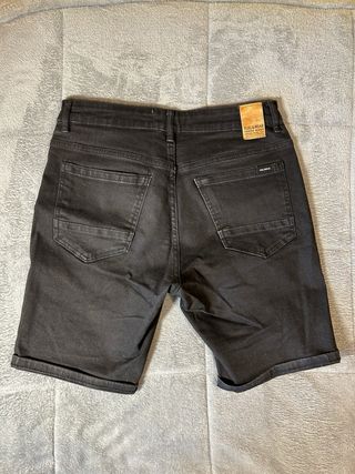 Bermudas Pull&Bear Negras