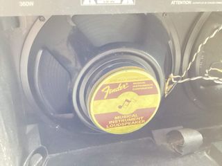 amplificador guitarra fender frontman 212r