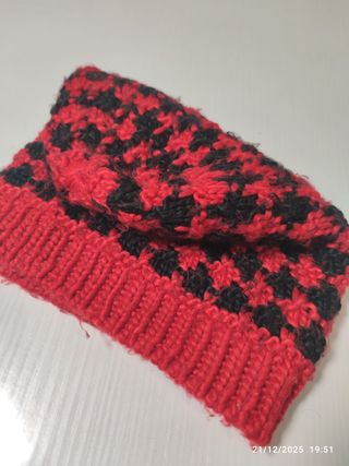 Cappello H&M Divided maglia fantasia