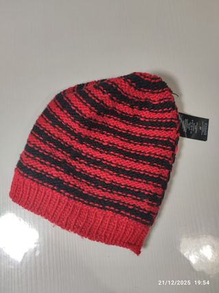 Cappello H&M Divided maglia fantasia