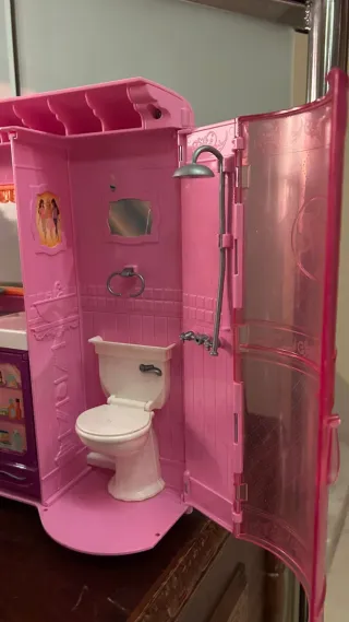 Caravana Barbie con Muñeca