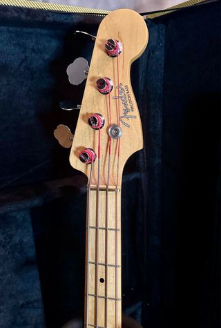 Bajo Fender Precision Bass Roger Waters
