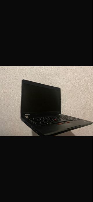 Portátil Lenovo Negro