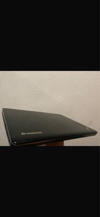 Portátil Lenovo Negro