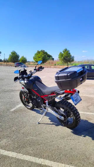 Aprilia Tuareg 660 2024