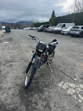 Yamaha YZF250 MATRICULADA