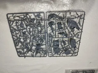 Miniatura Jefe Pantanozo Skumdrekk