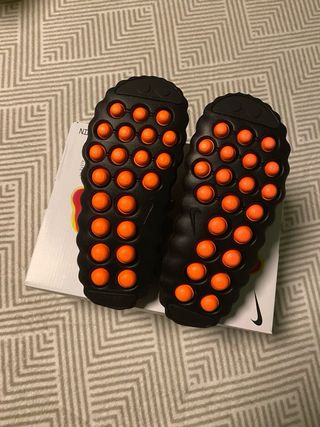 Nike Mind 001 Negras (Talla 40/25cm)