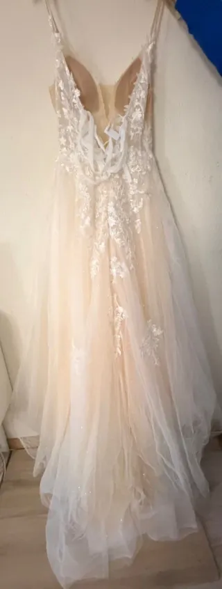Vestido de Novia Beige y Blanco