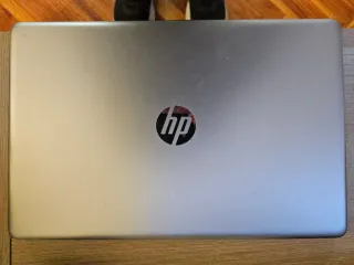 Portátil HP 15 Intel Core i7 8ª Gen 16GB RAM