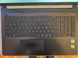 Portátil HP 15 Intel Core i7 8ª Gen 16GB RAM