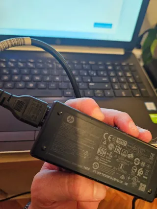 Portátil HP 15 Intel Core i7 8ª Gen 16GB RAM