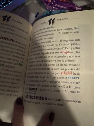 Misterio entre bambalinas