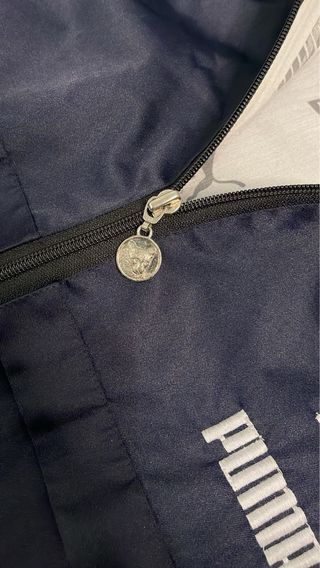 Chaqueta Puma Vintage90s azul marino y rojo