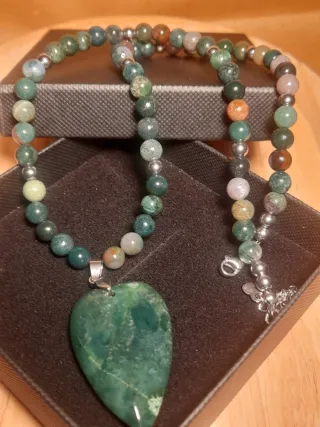 Collar Corazón Piedra Natural Hecho a Mano